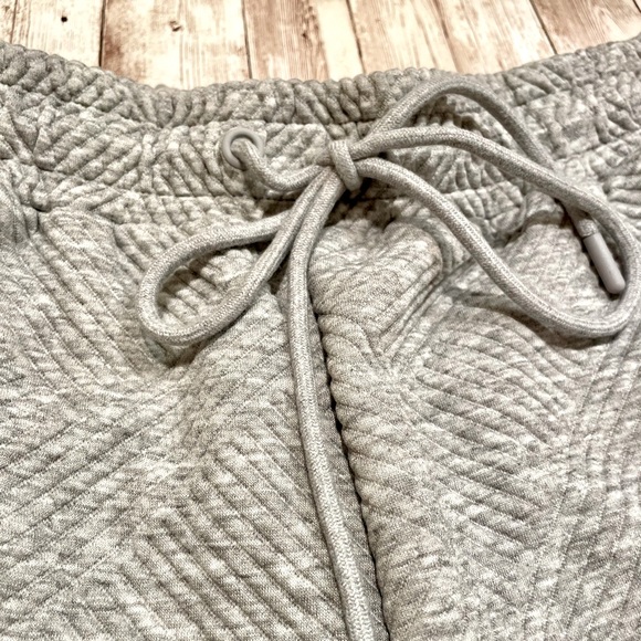 NWT See N Be Seen Plus Light Grey Quilted Travel Set- - Picture 7 of 10